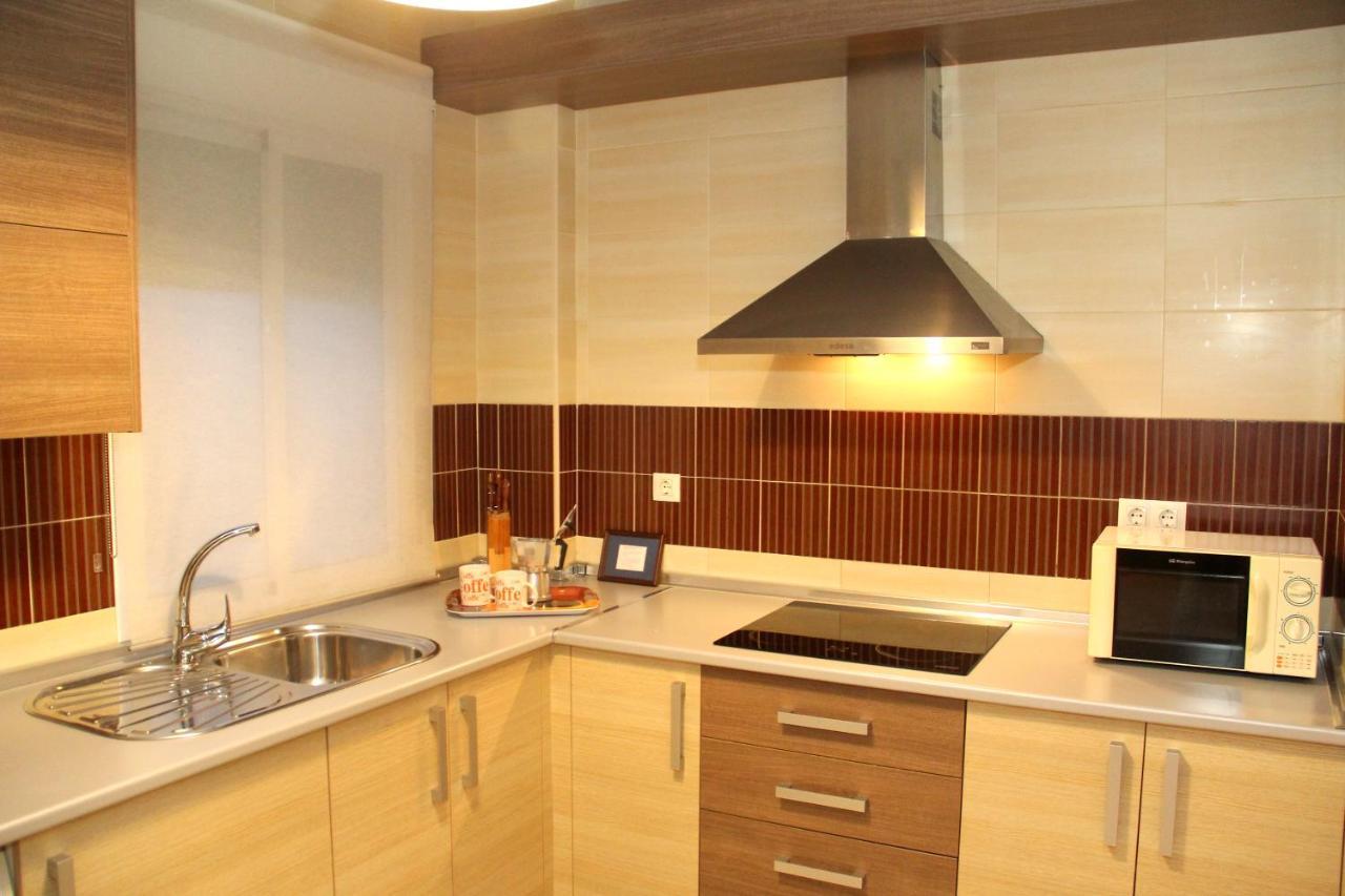 Apartamentos Alcazar De バエサ エクステリア 写真