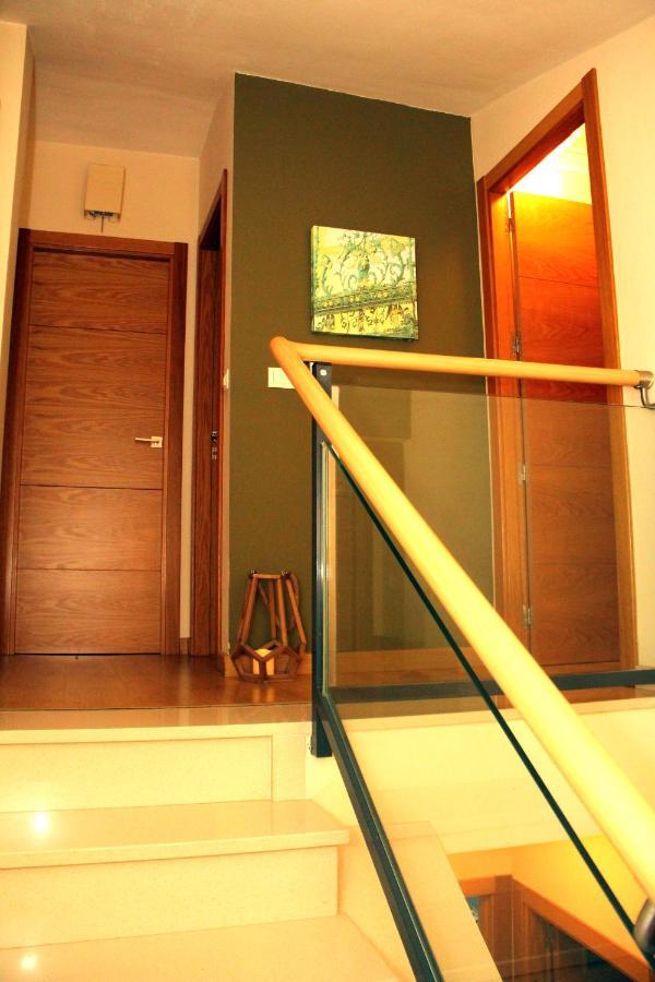 Apartamentos Alcazar De バエサ エクステリア 写真