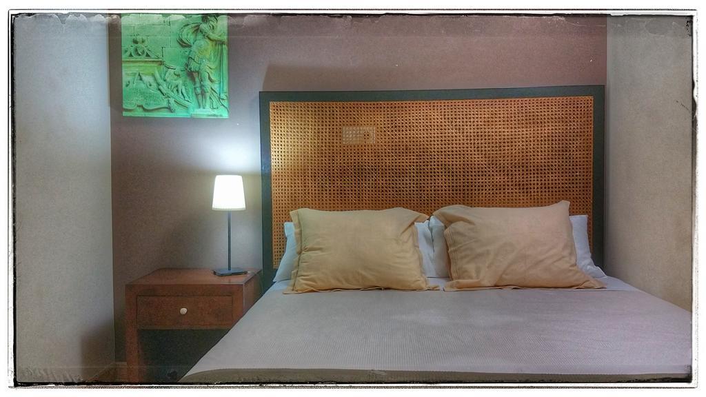 Apartamentos Alcazar De バエサ エクステリア 写真