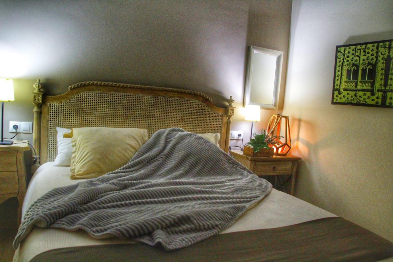 Apartamentos Alcazar De バエサ エクステリア 写真