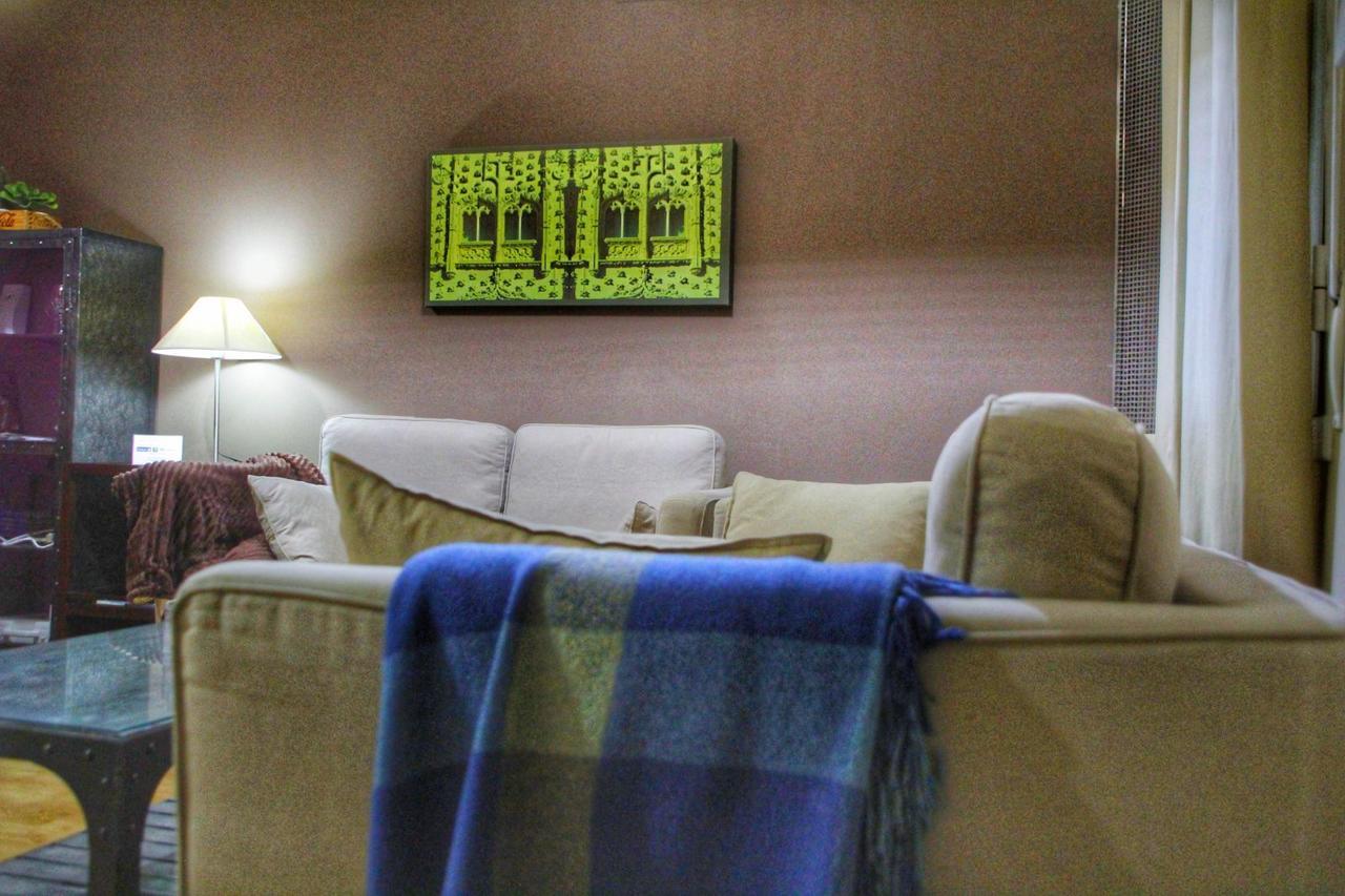 Apartamentos Alcazar De バエサ エクステリア 写真