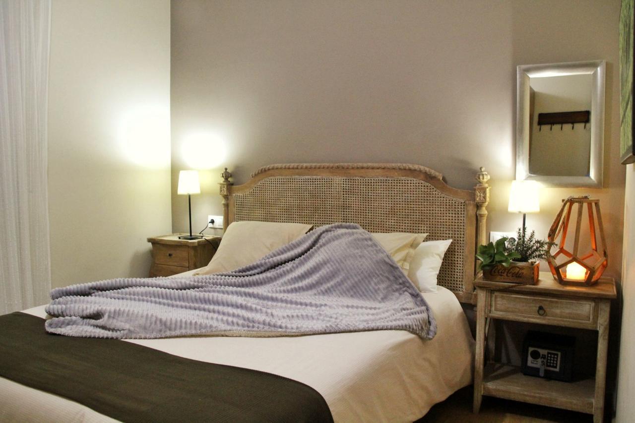 Apartamentos Alcazar De バエサ エクステリア 写真